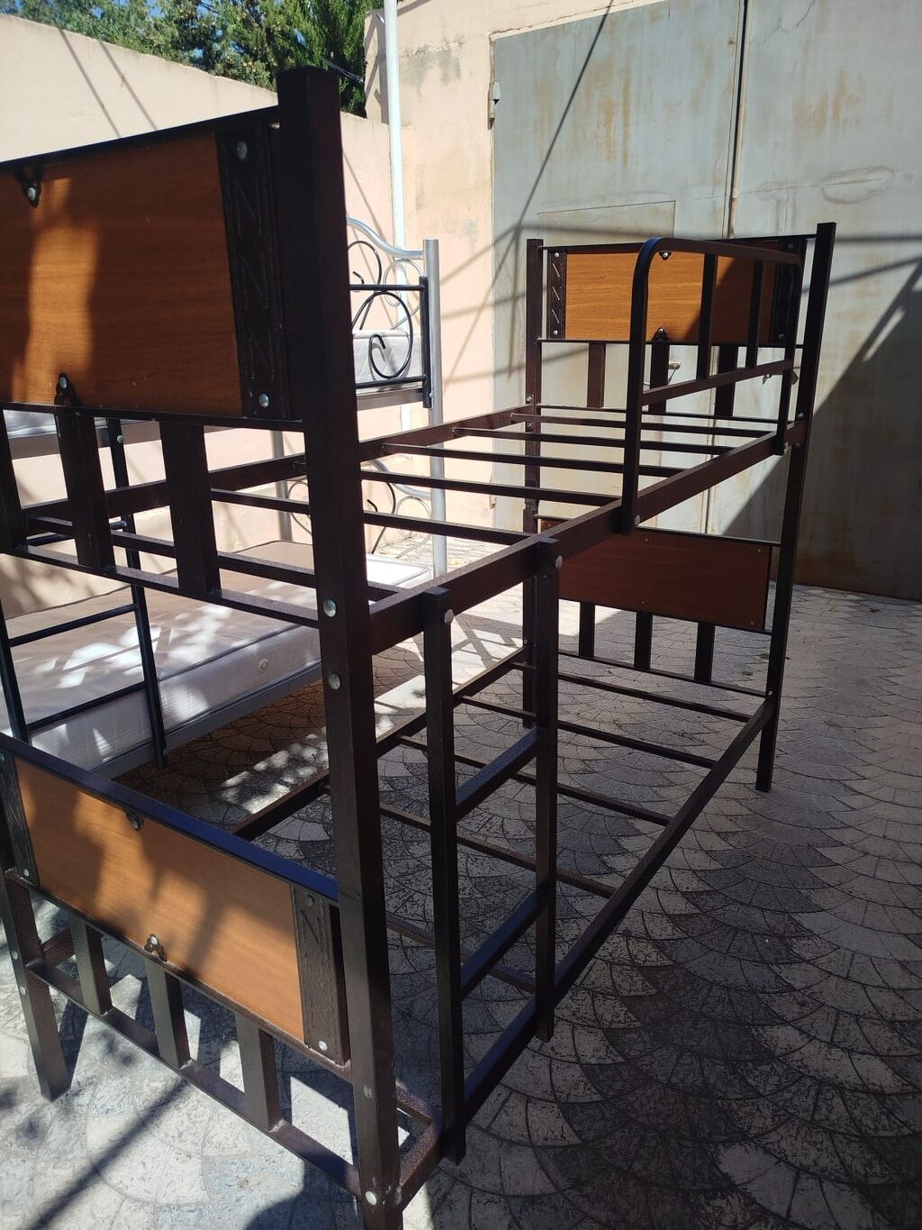 Metal çərçivəli iki mərtəbəli çarpayılar - Güclü metal konstruksiya — Mebel, Bakı (6)