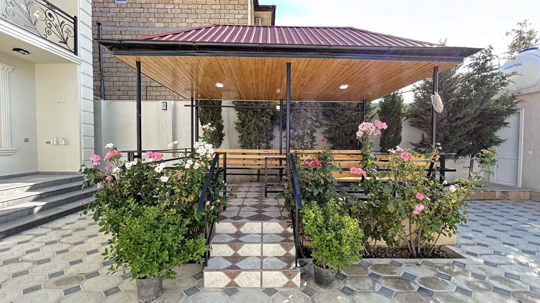 Satılır 5 otaqlı həyət evi/bağ evi 200 m² — Ev, villa, Bakı (5)