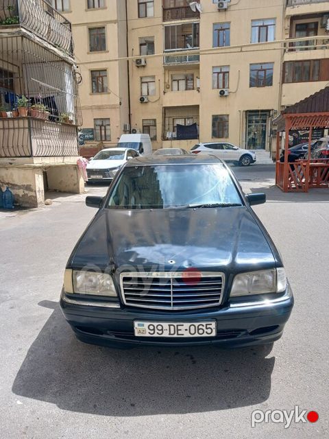 Mercedes C 200, 2.0 L, 1997 il, 336 000 km