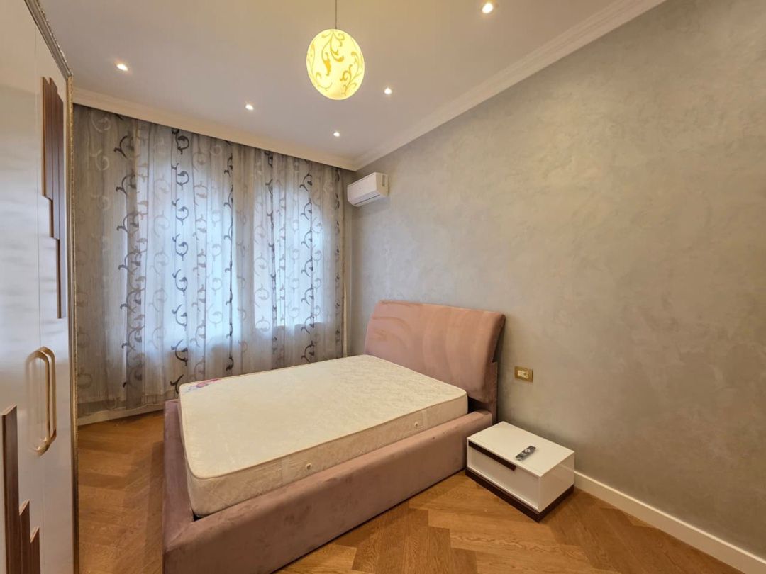 İcarəyə verilir 3 otaqlı yeni tikili 170 m² — Mənzil, Bakı (9)
