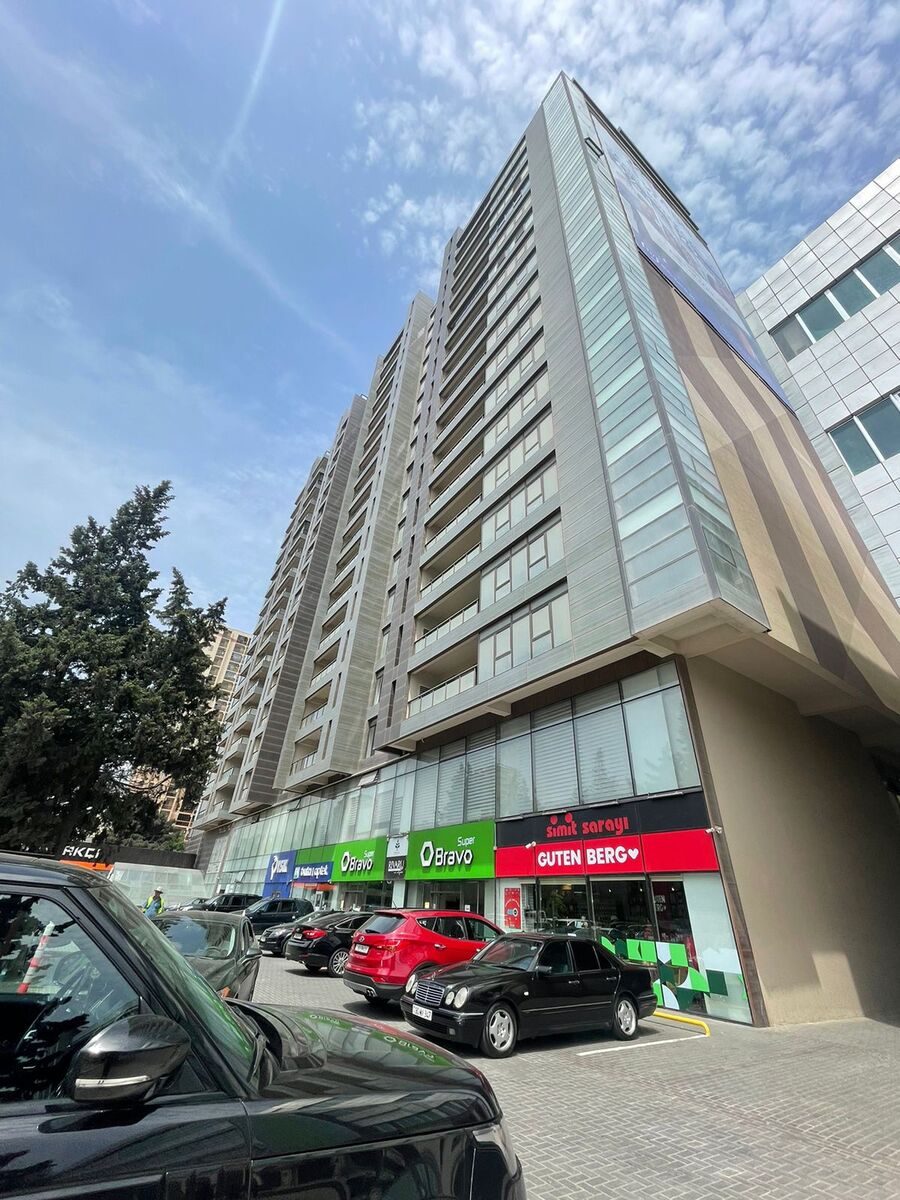 Satılır 4 otaqlı yeni tikili 185 m² — Mənzil, Bakı (11)