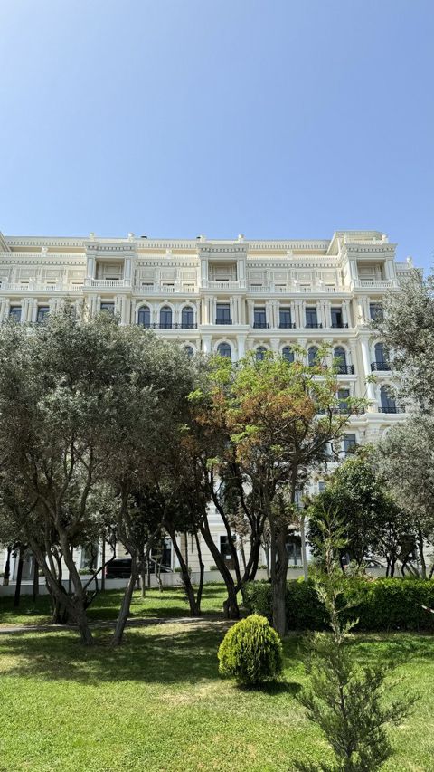 Satılır 3 otaqlı yeni tikili 180.5 m² — Bakı