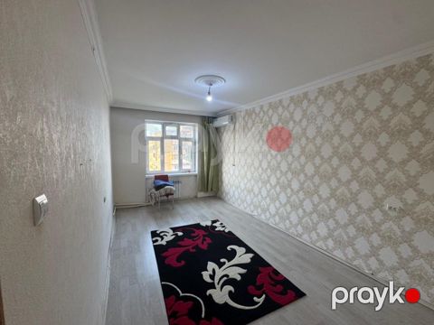 Satılır 3 otaqlı köhnə tikili 65 m²