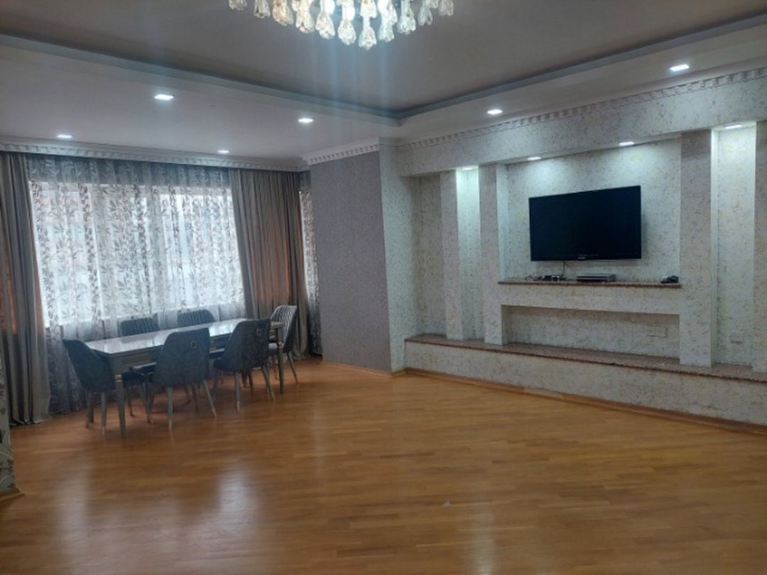 Satılır 3 otaqlı yeni tikili 150 m² — Mənzil, Bakı (2)