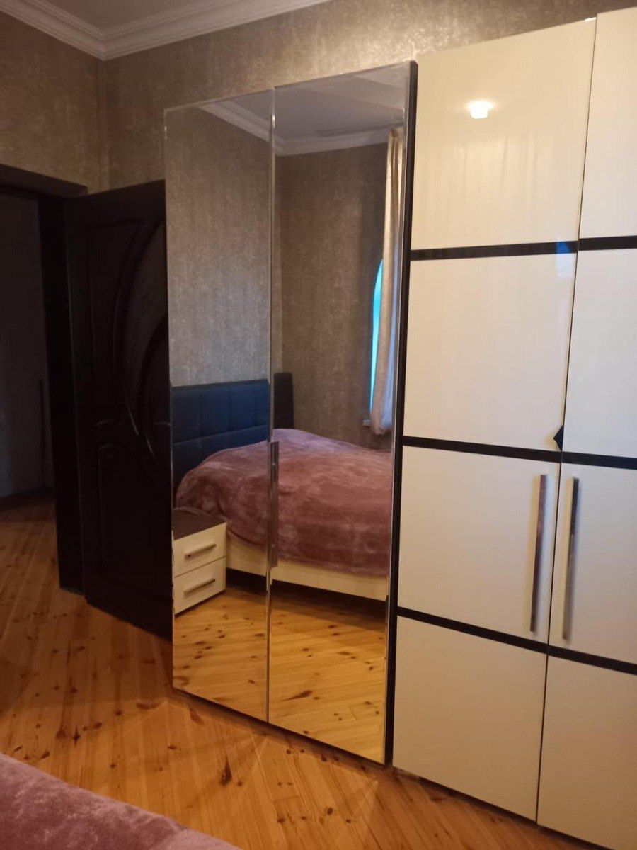 Satılır 5 otaqlı həyət evi/bağ evi 210 m² — Ev, villa, Bakı (8)