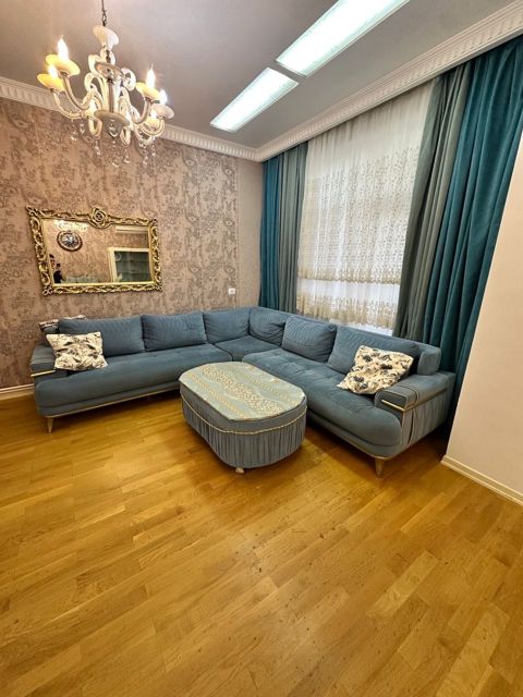 İcarəyə verilir 3 otaqlı yeni tikili 90 m² — Bakı