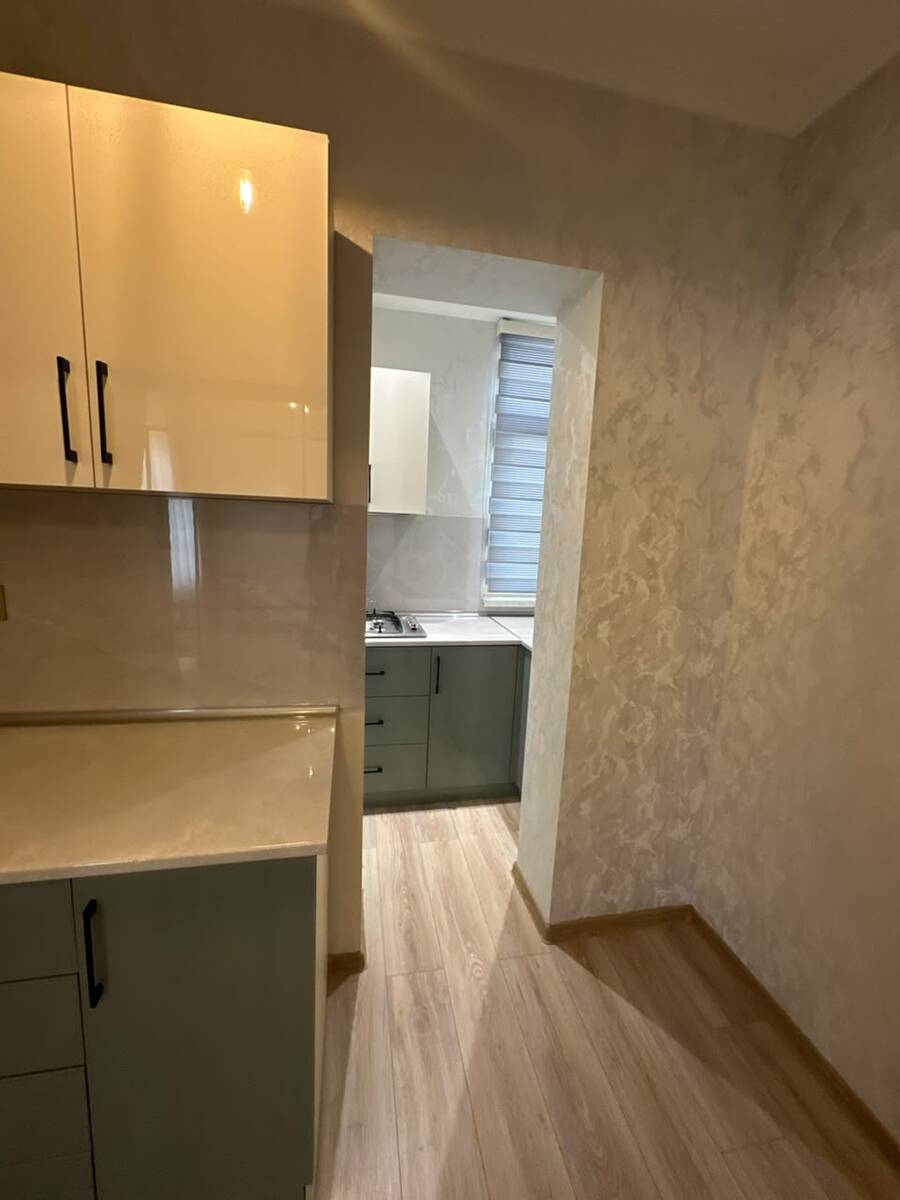 Satılır 2 otaqlı köhnə tikili 43 m² — Mənzil, Bakı (5)