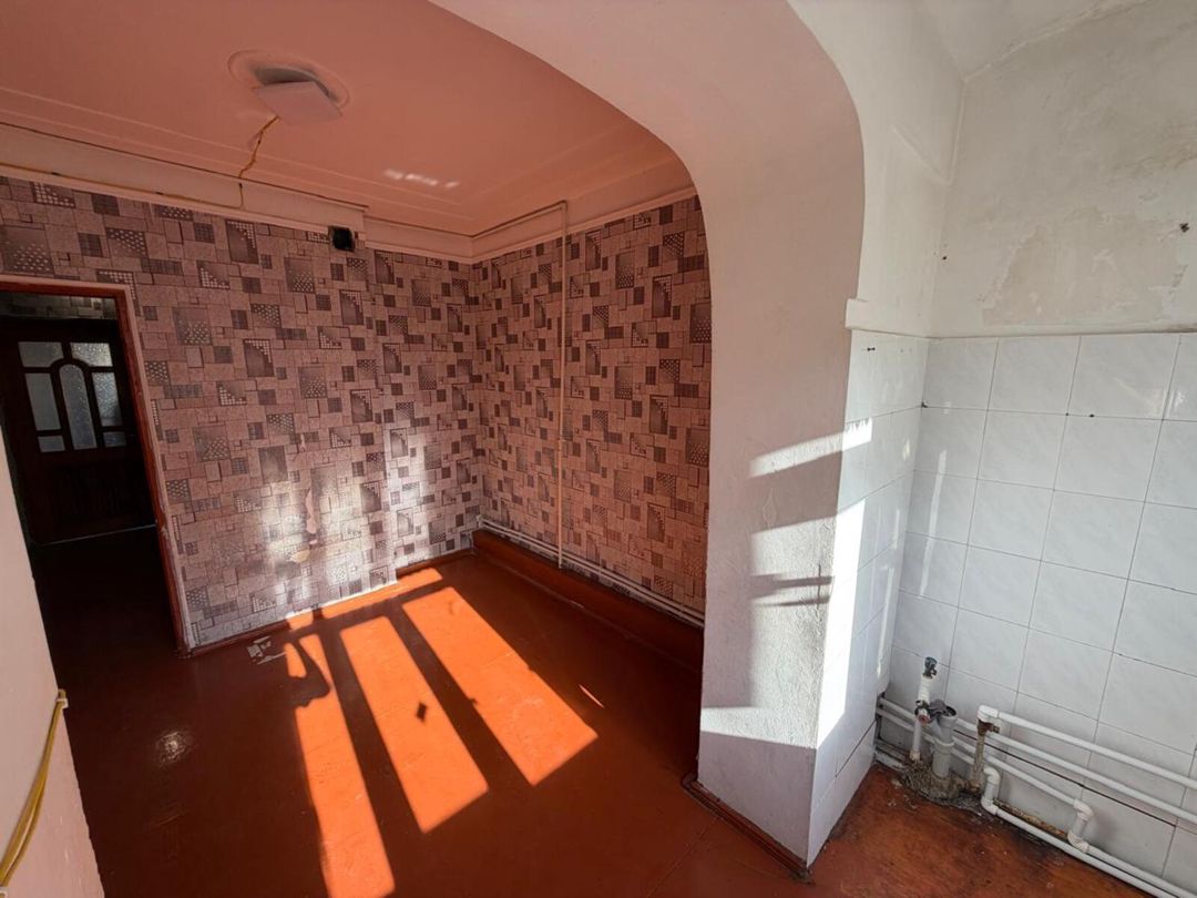 Satılır 1 otaqlı köhnə tikili 40 m² — Mənzil, Bakı (4)