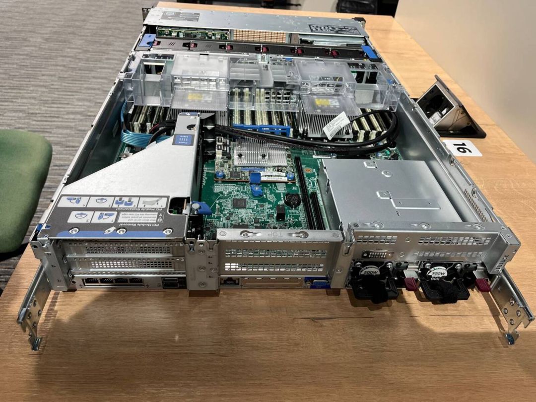 HP Proliant DL380 Gen10 — Şəbəkə və server avadanlığı, Bakı (3)