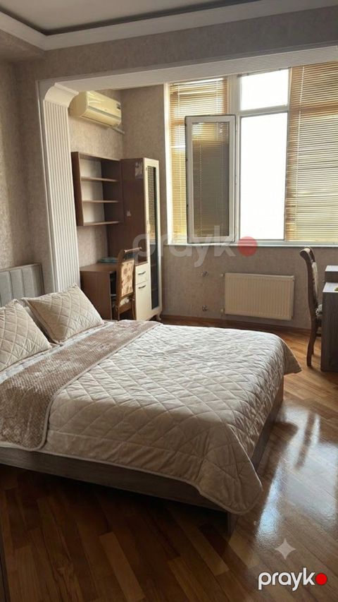 İcarəyə verilir 3 otaqlı yeni tikili 85 m²