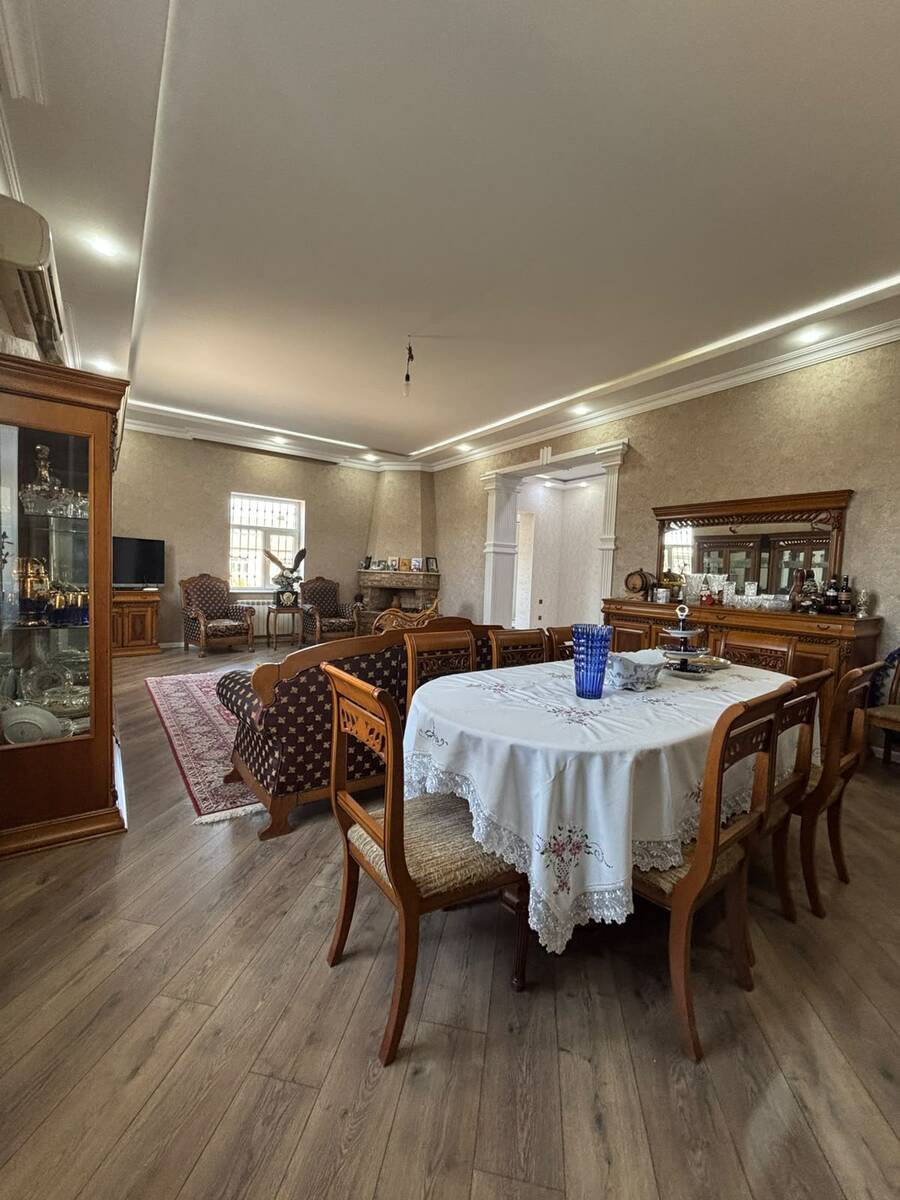 Satılır 4 otaqlı həyət evi/bağ evi 211.3 m² — Ev, villa, Bakı (8)