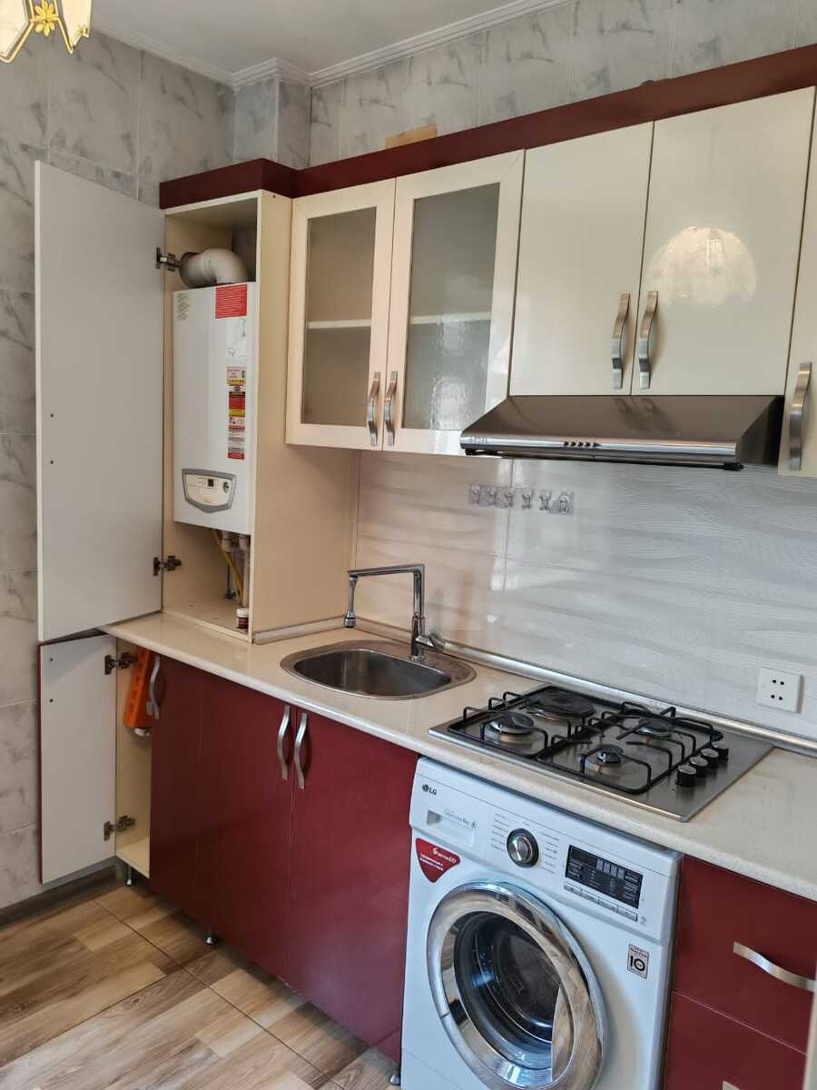 İcarəyə verilir 2 otaqlı köhnə tikili 62 m² — Mənzil, Bakı (5)