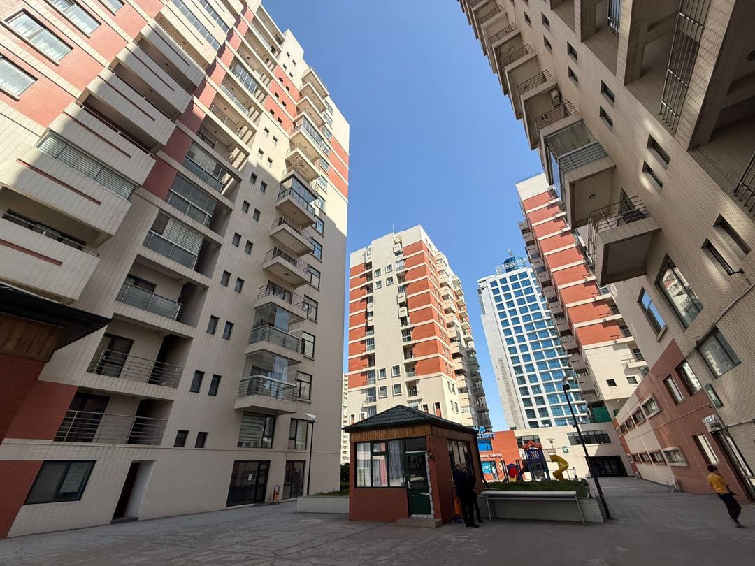 İcarəyə verilir 4 otaqlı yeni tikili 210 m² — Mənzil, Bakı (4)