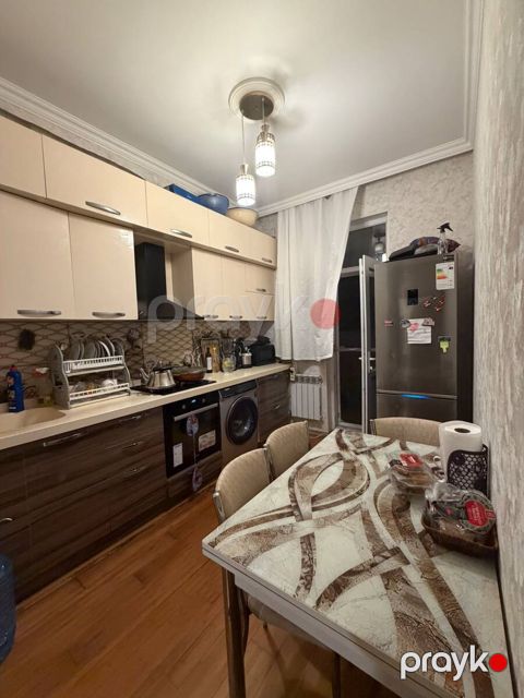Satılır 3 otaqlı yeni tikili 83 m²