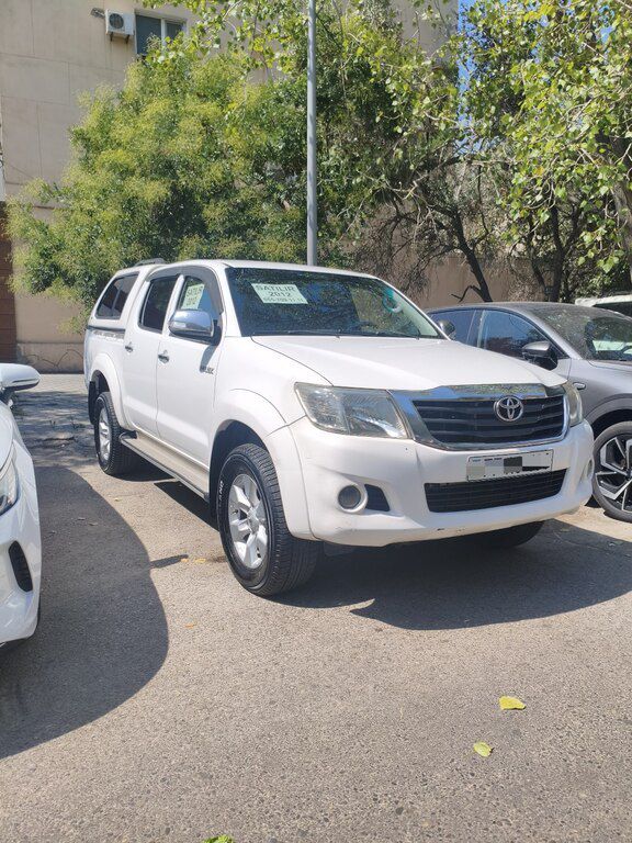 Toyota Hilux, 2.5 L, 2012 il, 400 000 km — Avtomobillər, Bakı