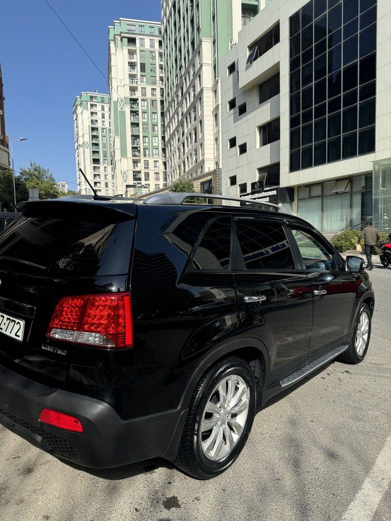 Kia Sorento, 2.2 L, 2009 il, 240 000 km — Avtomobillər, Bakı (6)