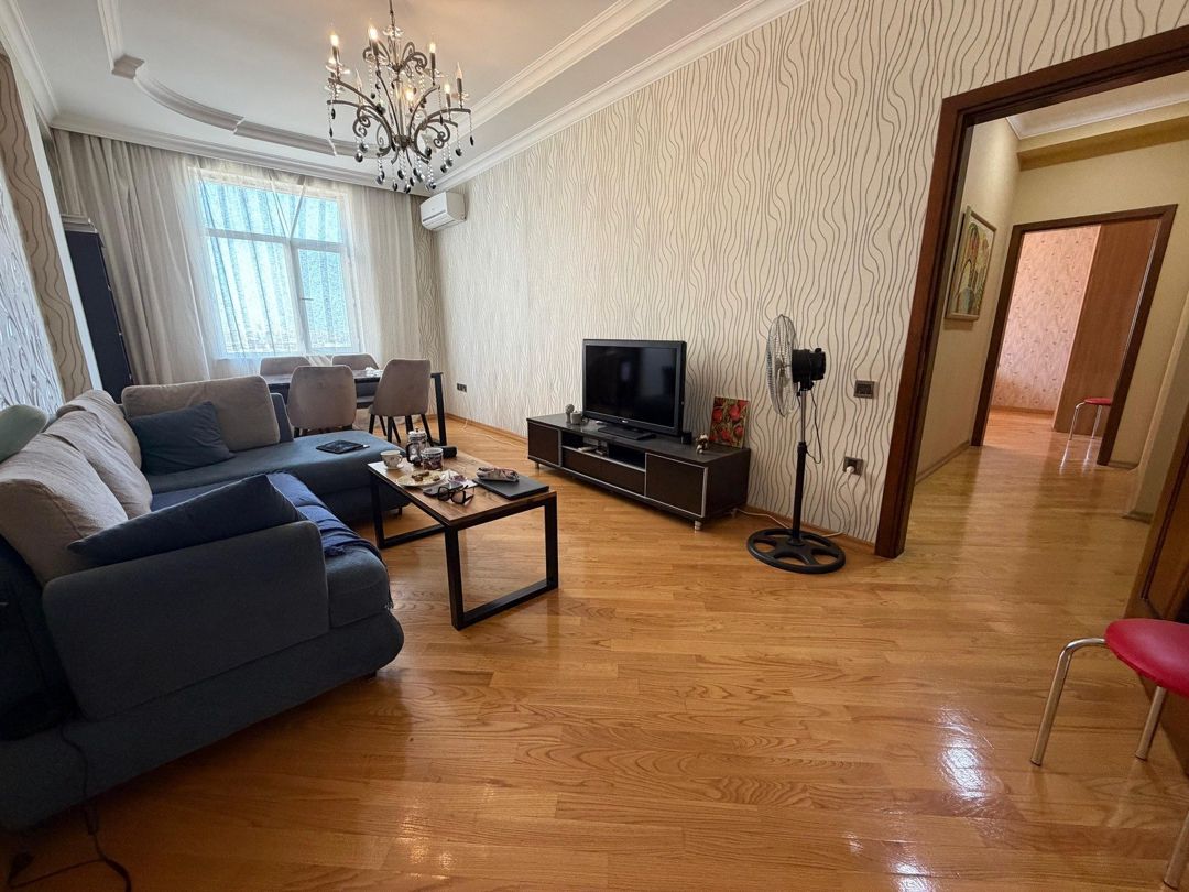 Satılır 2 otaqlı yeni tikili 81 m² — Mənzil, Bakı (2)