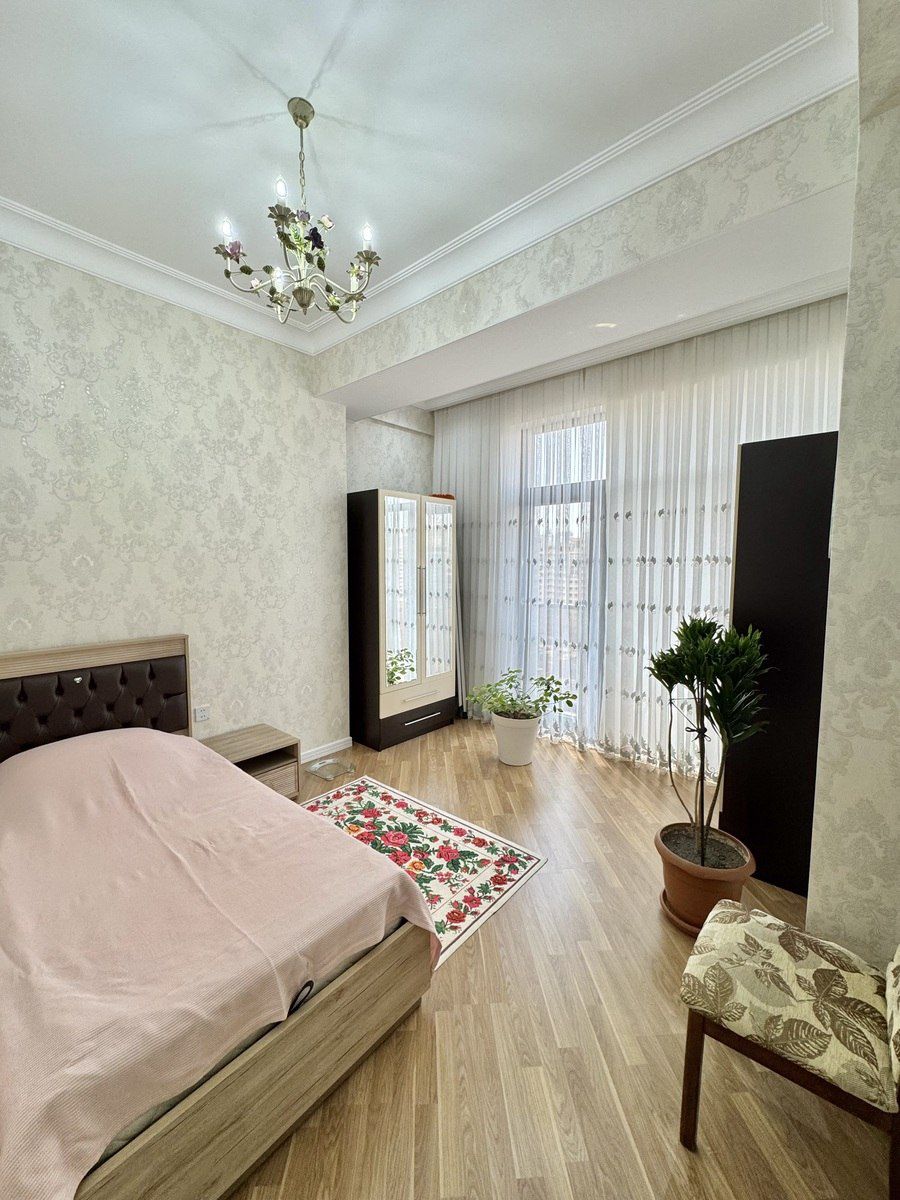 Satılır 4 otaqlı yeni tikili 164 m² — Mənzil, Bakı (10)