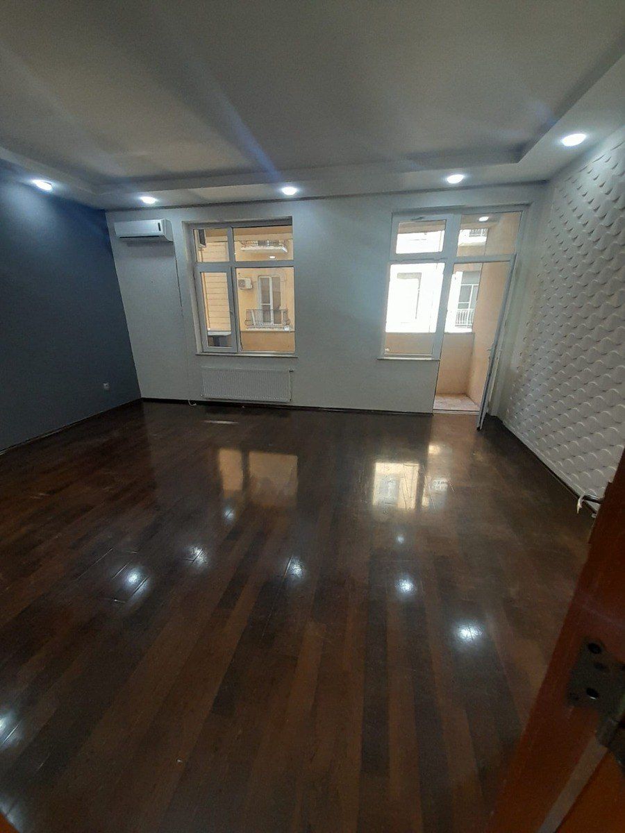 Satılır 3 otaqlı yeni tikili 140 m² — Mənzil, Bakı (9)