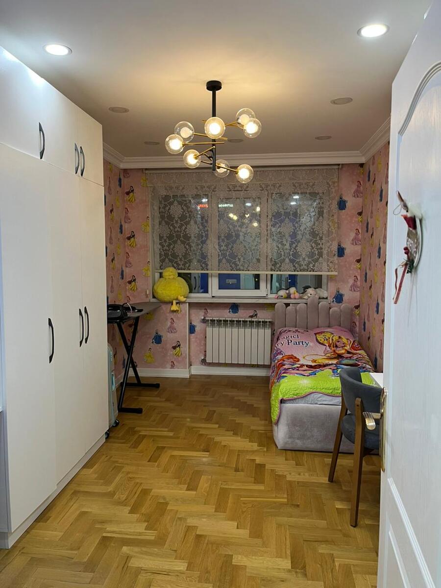 Satılır 3 otaqlı köhnə tikili 100 m² — Mənzil, Bakı (9)