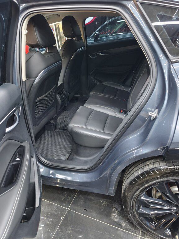 Geely Coolray, 1.5 L, 2023 il, 62 500 km — Avtomobillər, Bakı (9)