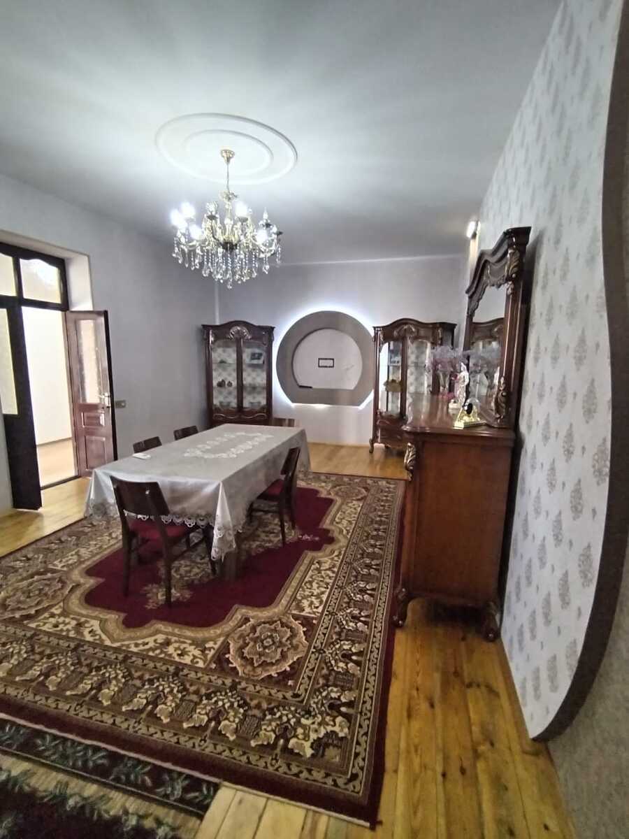 Satılır 5 otaqlı həyət evi/bağ evi 200 m² — Ev, villa, Bakı (5)