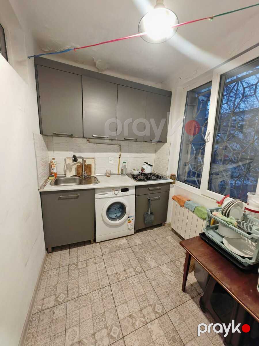Satılır 2 otaqlı köhnə tikili 55 m² — Mənzil, Bakı (9)