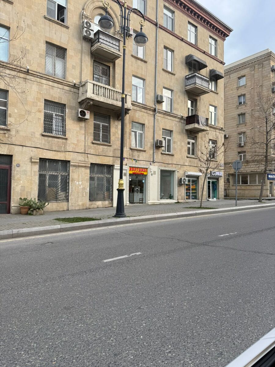 Satılır obyekt 30 m² — Əmlak, Bakı (2)
