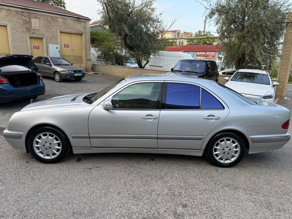 Mercedes E 240, 2.4 L, 2000 il, 270 000 km — Avtomobillər, Bakı (6)