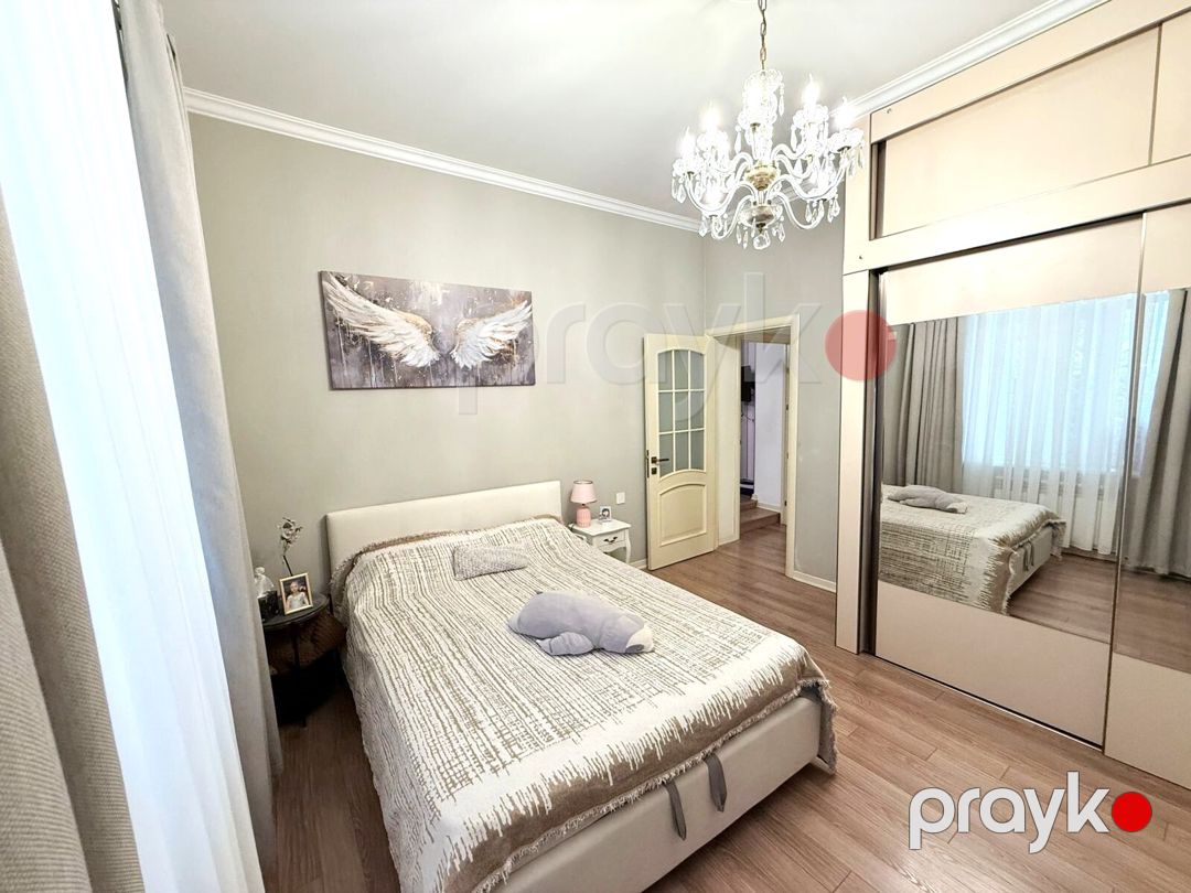 Satılır 4 otaqlı köhnə tikili 100 m² — Mənzil, Bakı (5)