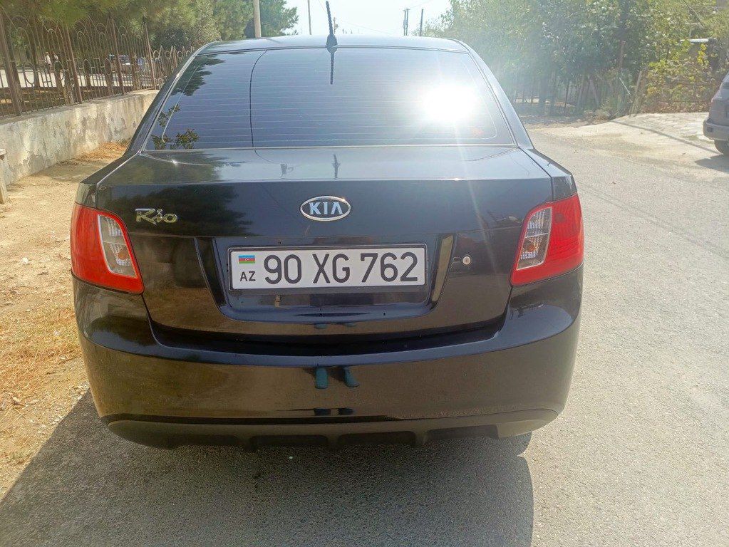 Kia Rio, 1.4 L, 2010 il, 294 000 km — Avtomobillər, Bakı (2)