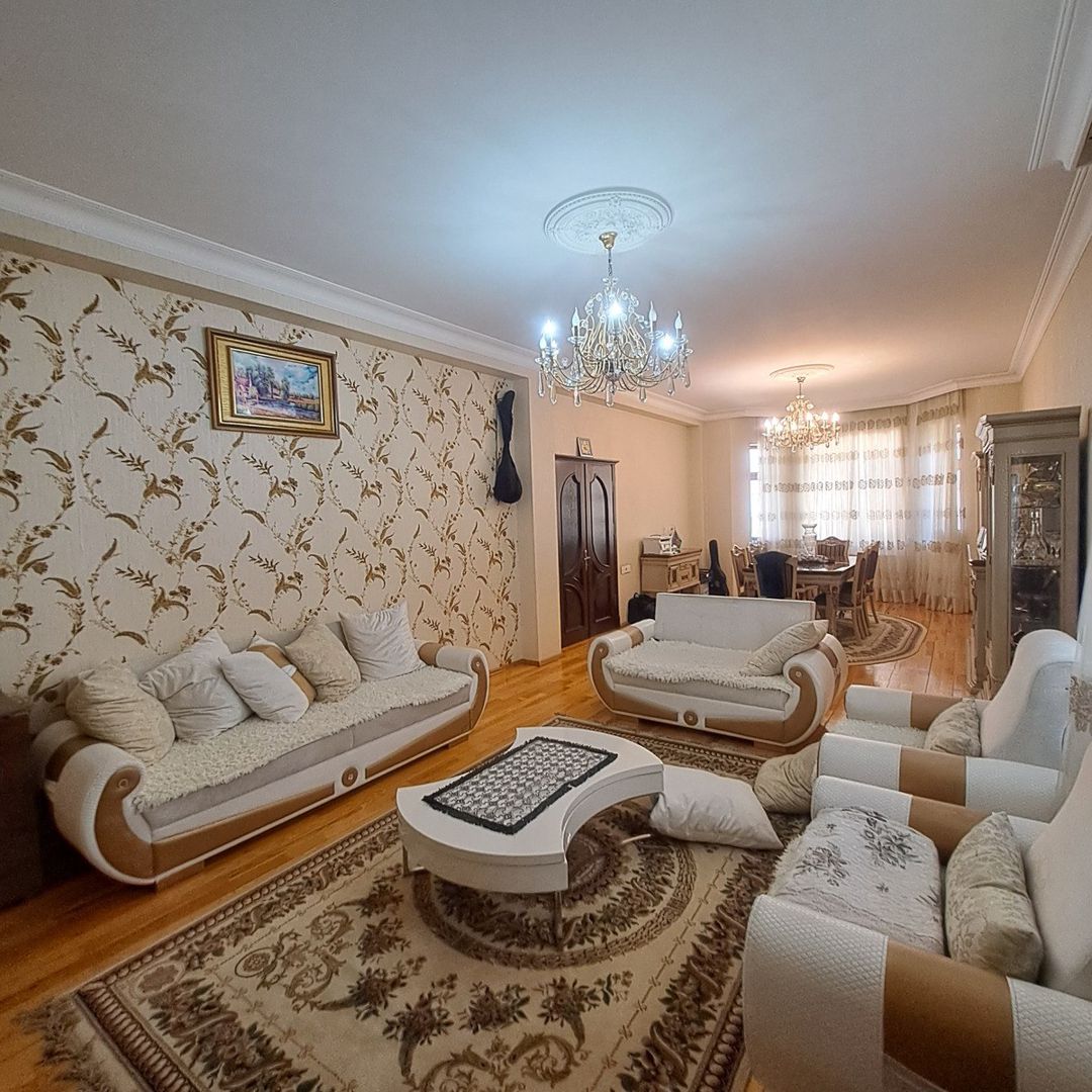 Satılır 8 otaqlı həyət evi/bağ evi 315 m² — Ev, villa, Bakı (2)