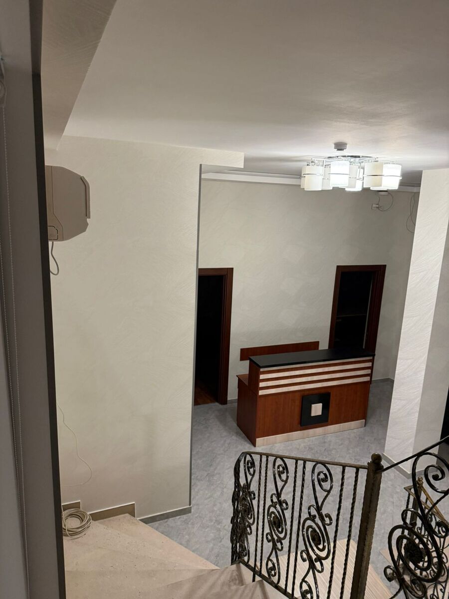 İcarəyə verilir 8 otaqlı ofis 220 m² — Ofis, Bakı (8)