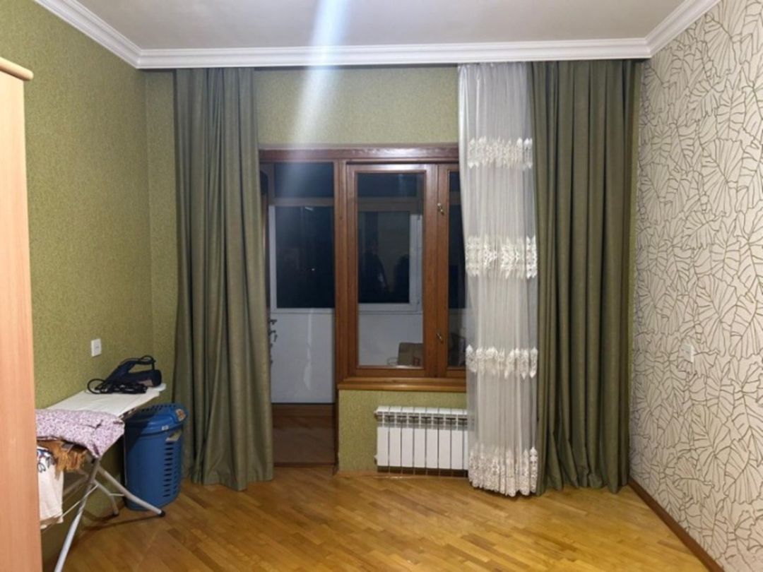 Satılır 4 otaqlı köhnə tikili 110 m² — Mənzil, Bakı (6)