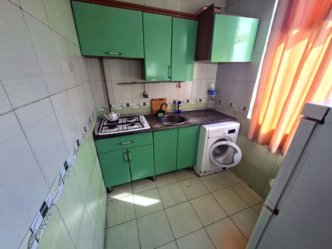 İcarəyə verilir 2 otaqlı köhnə tikili 55 m² — Mənzil, Bakı (6)