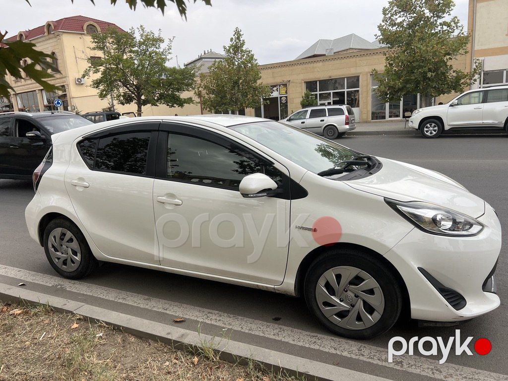 Toyota Aqua, 1.5 L, 0.9 kWh, 2020 il, 86 000 km — Avtomobillər, Gəncə (2)