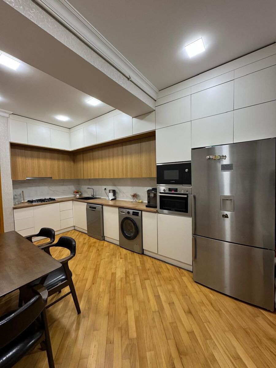 Satılır 3 otaqlı yeni tikili 140 m² — Mənzil, Bakı (8)