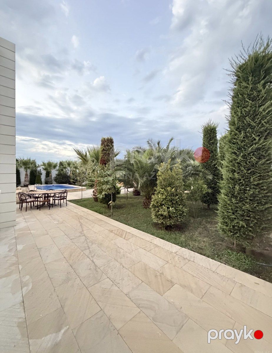Satılır 6 otaqlı həyət evi/bağ evi 320 m² — Ev, villa, Bakı (6)