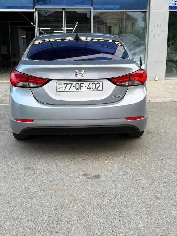 Hyundai Elantra, 1.8 L, 2015 il, 317 641 km — Avtomobillər, Bakı (4)