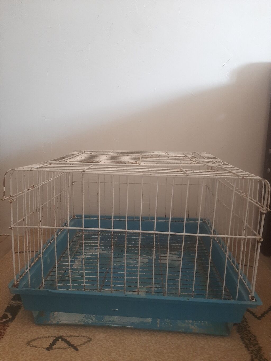Heyvan qəfəsi – metal karkaslı, çıxarılan altlıqla - Material: ağ — Qəfəslər, Digah (3)