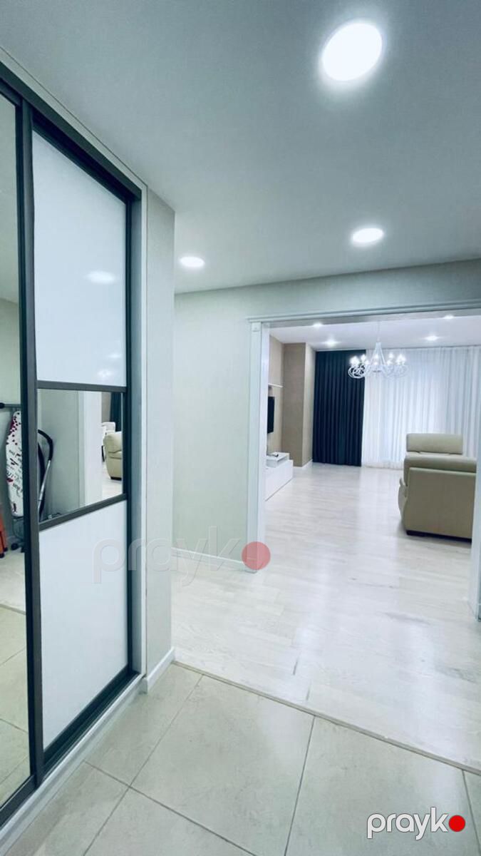 İcarəyə verilir 3 otaqlı yeni tikili 200 m² — Mənzil, Bakı (9)