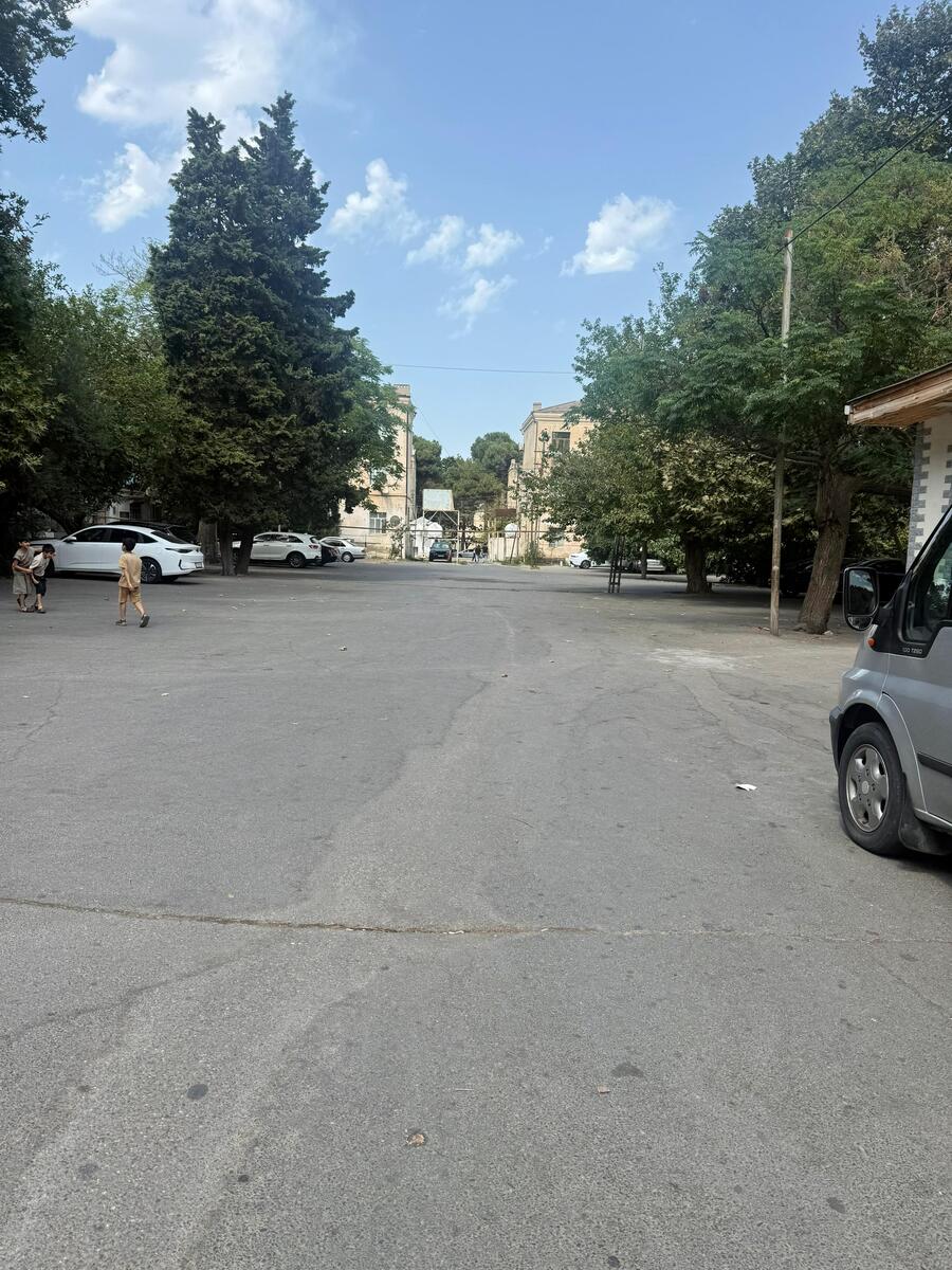Satılır 3 otaqlı köhnə tikili 70 m² — Mənzil, Bakı