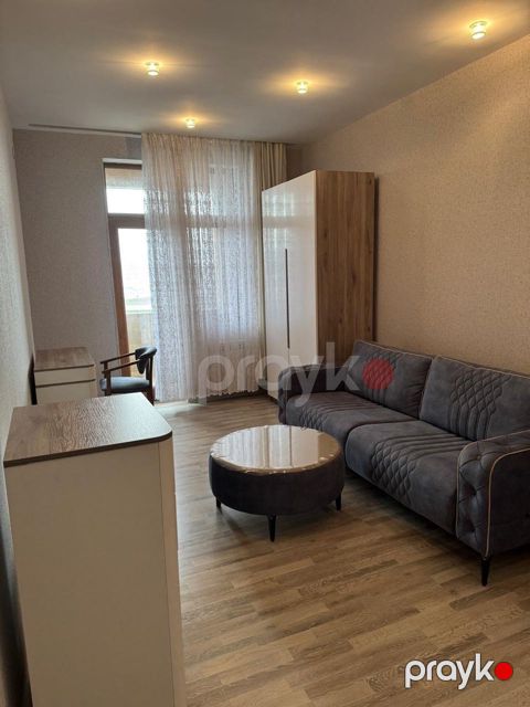 İcarəyə verilir 3 otaqlı yeni tikili 127 m²