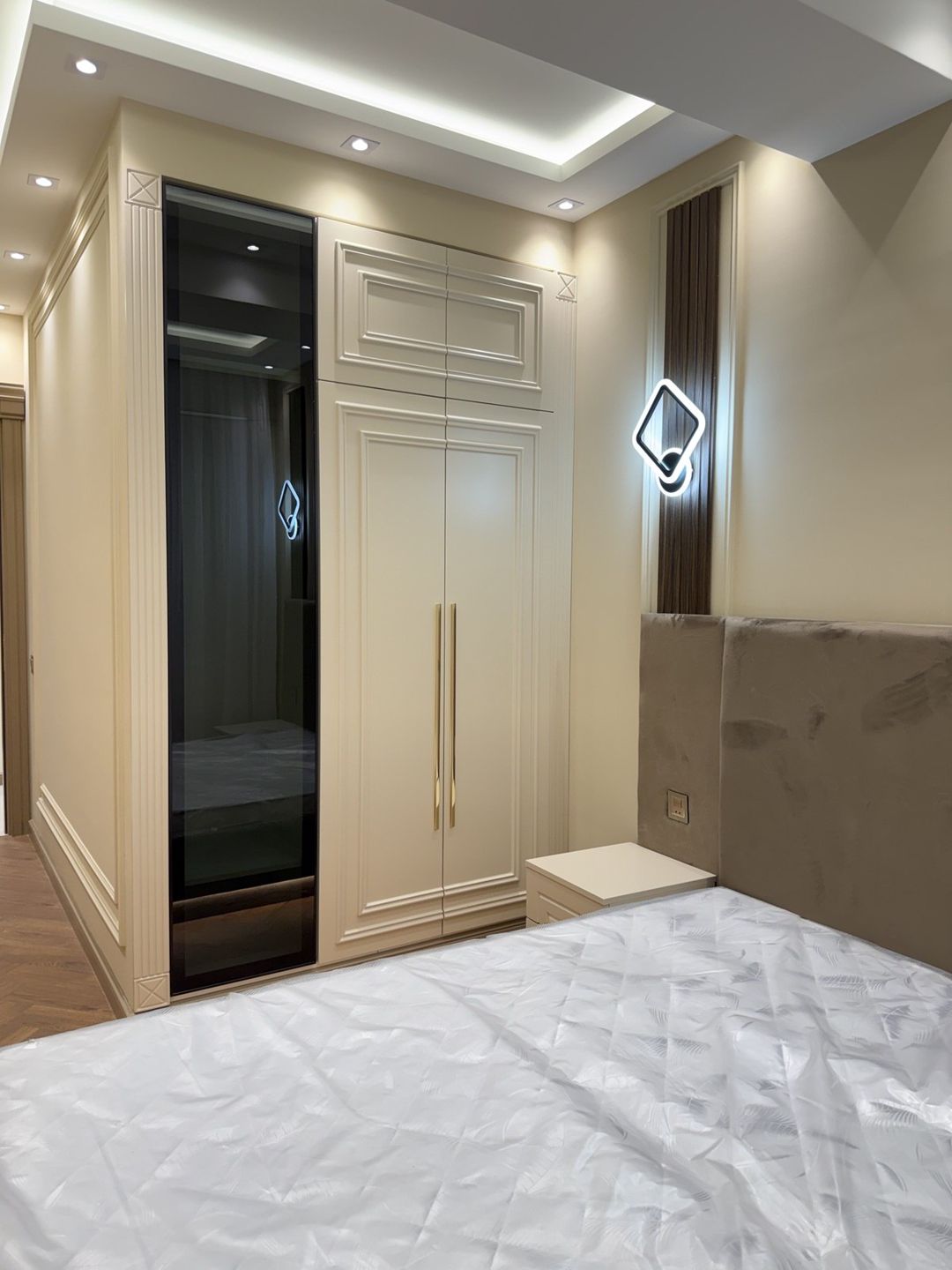 İcarəyə verilir 4 otaqlı yeni tikili 140 m² — Mənzil, Bakı (8)