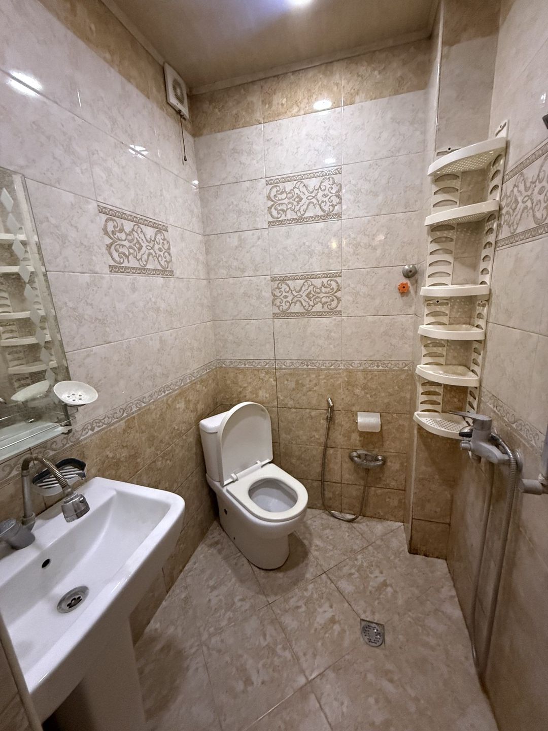 İcarəyə verilir 3 otaqlı köhnə tikili 70 m² — Mənzil, Bakı (6)