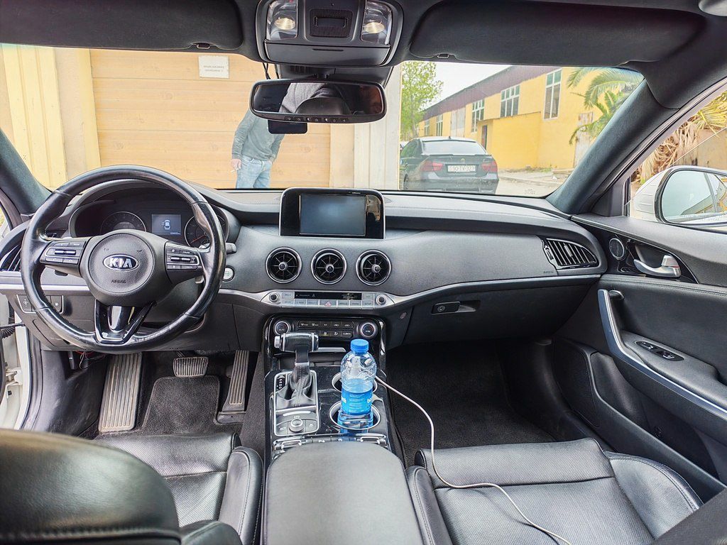 Kia Stinger, 2.0 L, 2017 il, 147 000 km — Avtomobillər, Bakı (6)