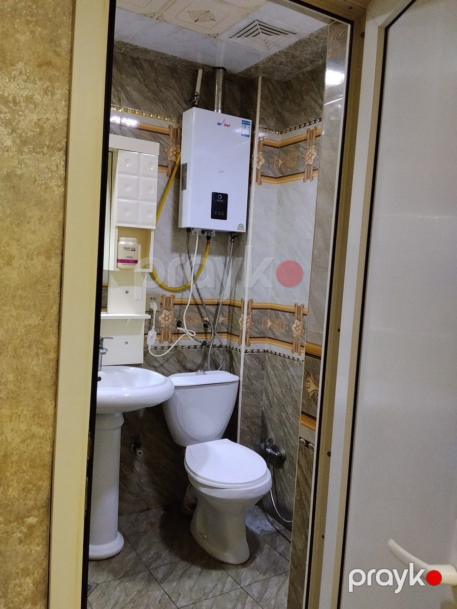 Satılır 2 otaqlı köhnə tikili 52 m² — Mənzil, Bakı (11)