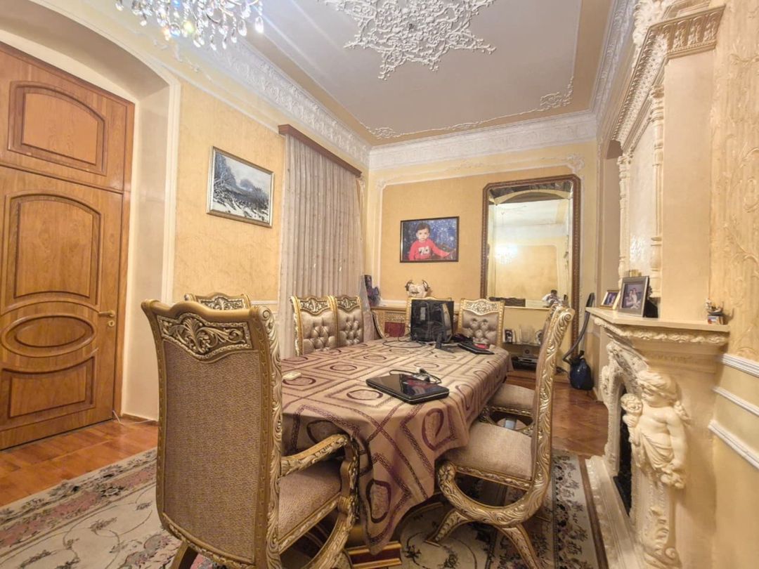 Satılır 3 otaqlı köhnə tikili 108 m² — Mənzil, Bakı (2)