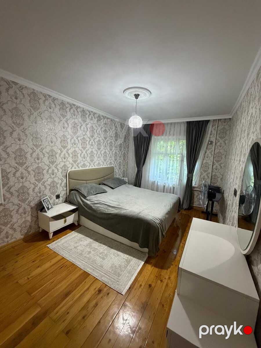 Satılır 4 otaqlı köhnə tikili 98 m² — Mənzil, Bakı (8)