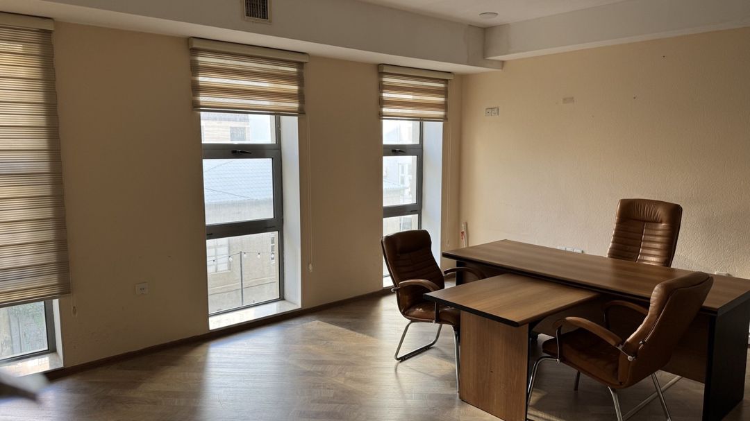 İcarəyə verilir 4 otaqlı ofis 90 m² — Ofis, Bakı (5)